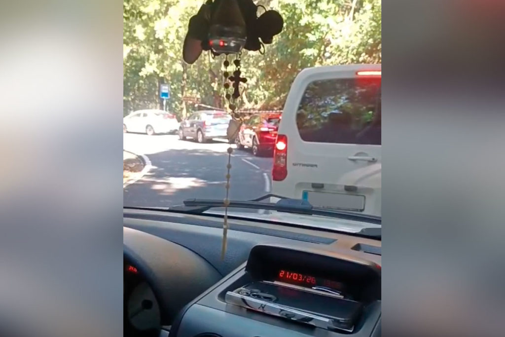 Ni la borrasca Therese ha impedido un nuevo colapso de tráfico en Anaga