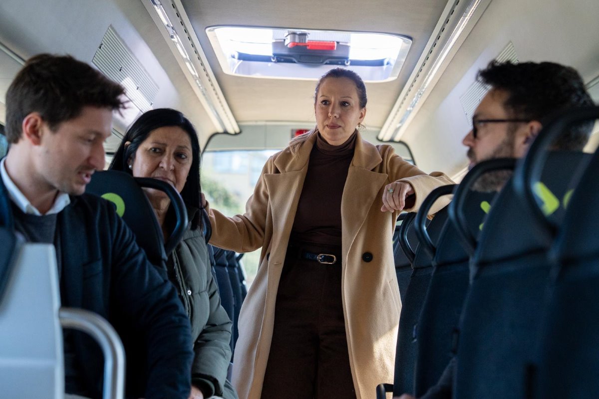 Tenerife da un nuevo salto en la capacidad de su transporte público con las primeras guaguas de dos pisos de Canarias