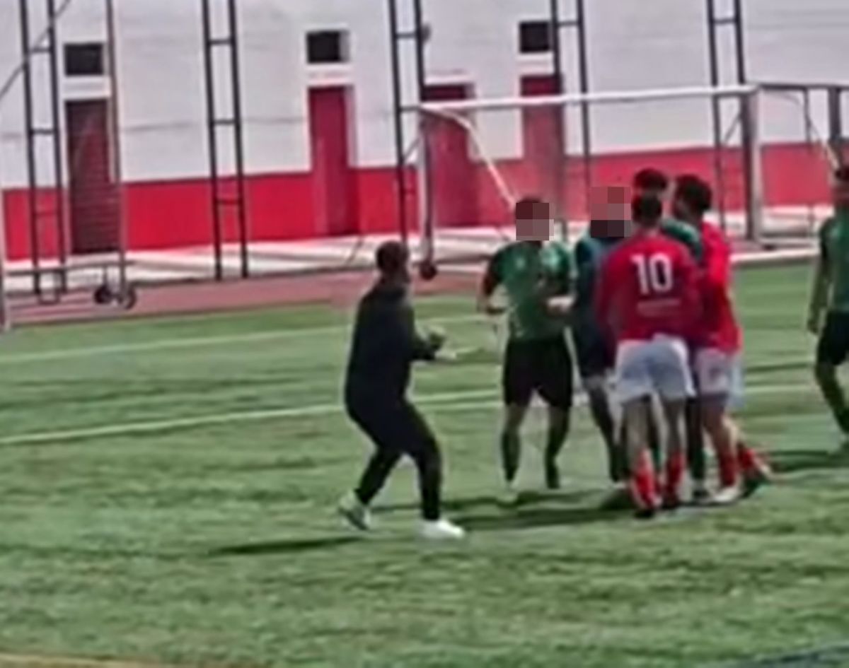Candelaria condena la violenta agresión a un futbolista en Barranco Hondo
