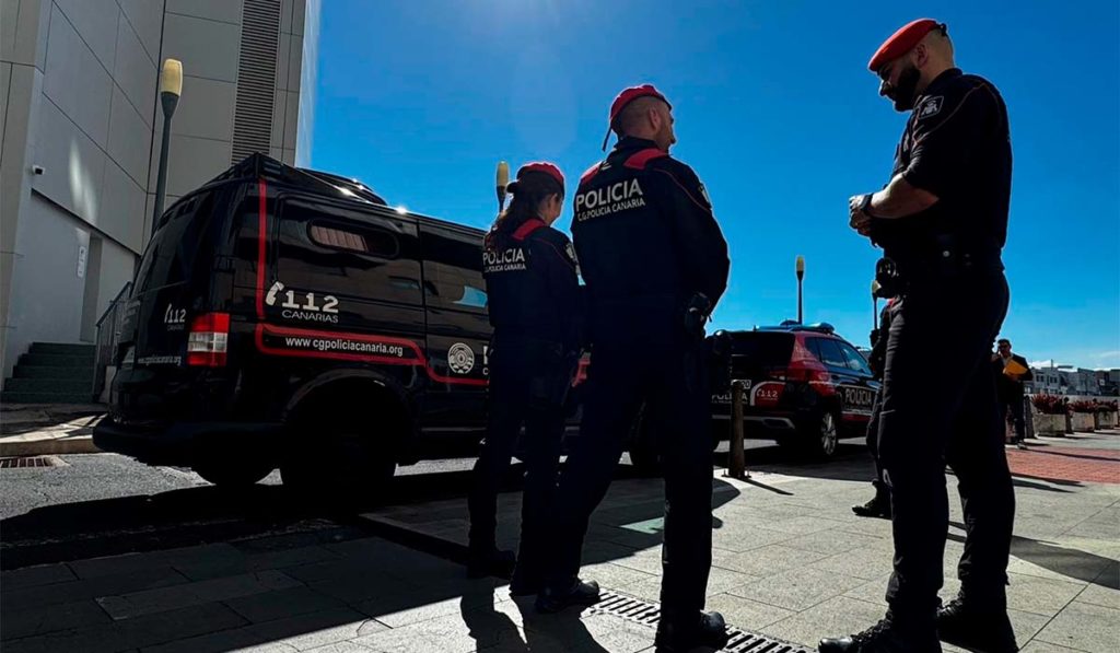 Detenido un joven de 18 años por agredir a su madre en Tenerife