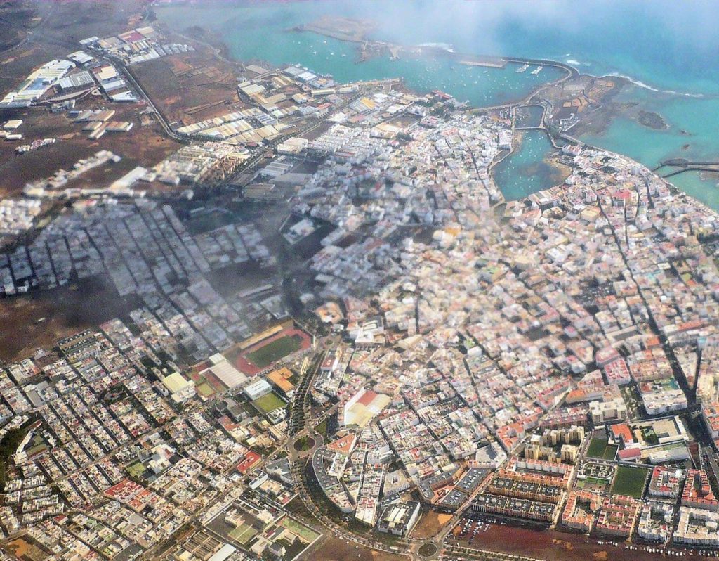Una ciudad canaria, la menos saludable de toda España: ni parques, ni gimnasios ni aire limpio