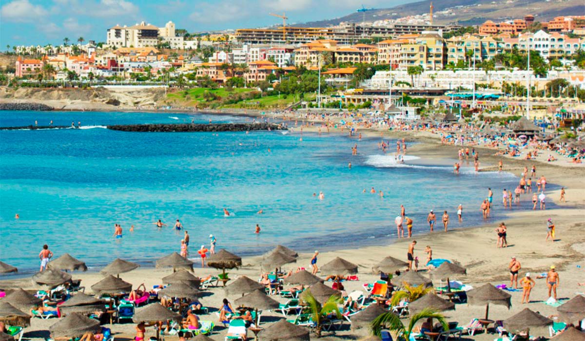 Un hombre, entre la vida y la muerte tras ser rescatado en el sur de Tenerife