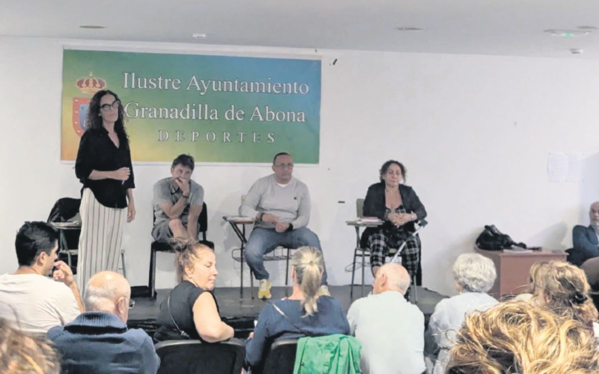 Los vecinos de El Médano rechazan el carril bici y amenazan con acciones legales