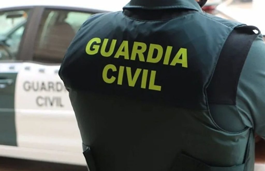 El padre del bebé de 20 días fallecido en Canarias ingresa en prisión tras la petición de la Fiscalía