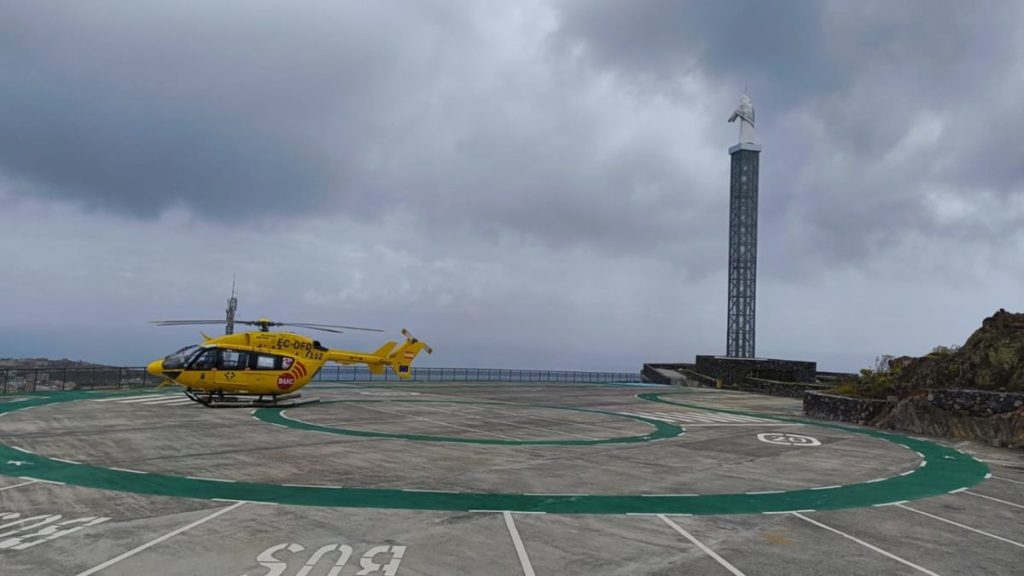 Todos los ocupantes de la guagua siniestrada en La Gomera están heridos y dos han sido evacuados a Tenerife