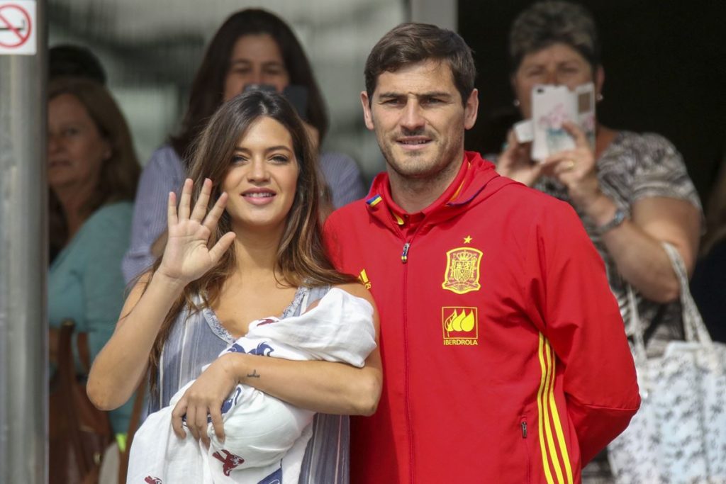 El hijo de Iker Casillas y Sara Carbonero rompe su silencio: "La humildad es lo más importante"