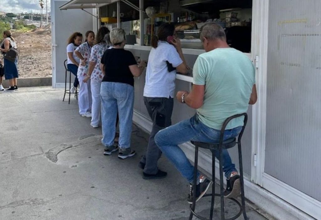 A concurso el ‘food truck’ del Hospital del Sur, que suple la falta de cafetería