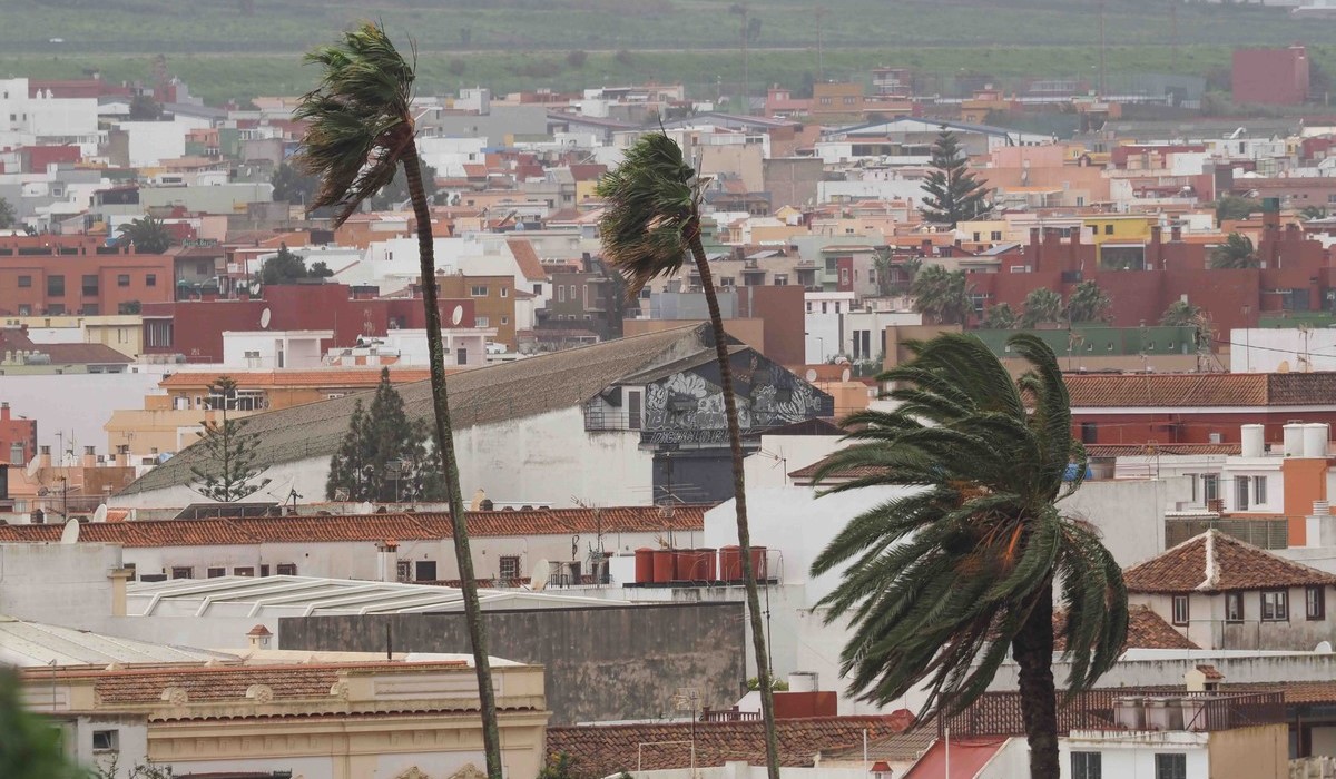 De los 11 a los 23 grados: el llamativo baile de termómetros que llega a Canarias, según la Aemet