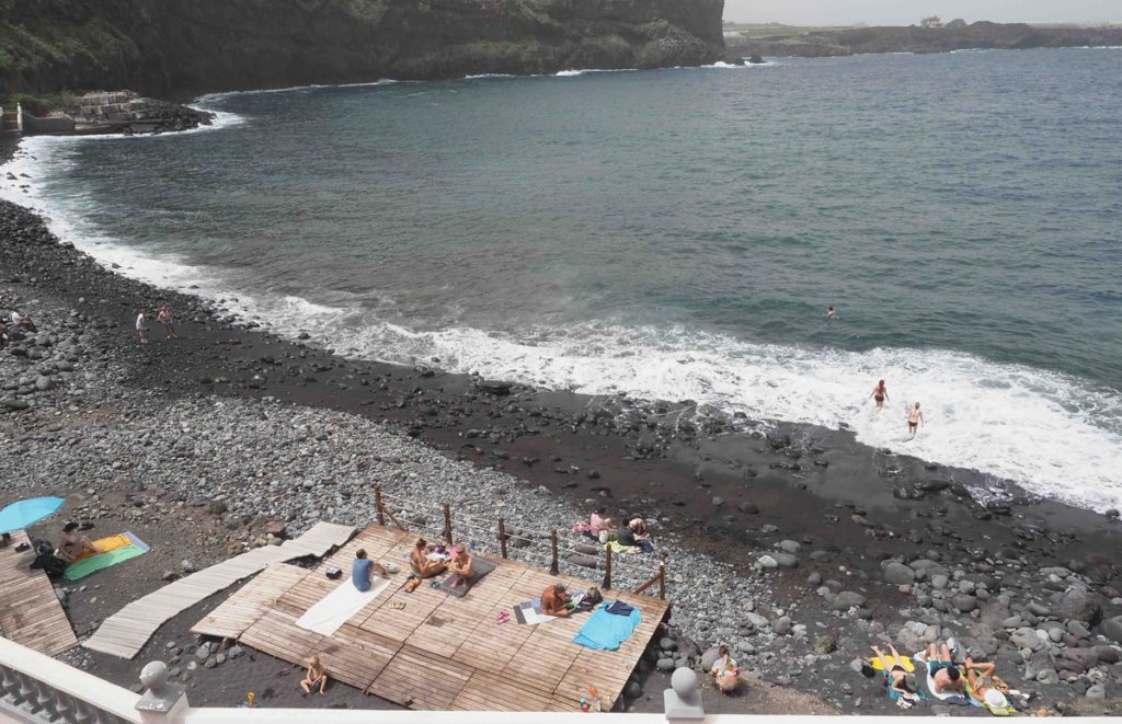 El PSOE lleva al Cabildo de Tenerife la recuperación urgente de la playa de San Marcos