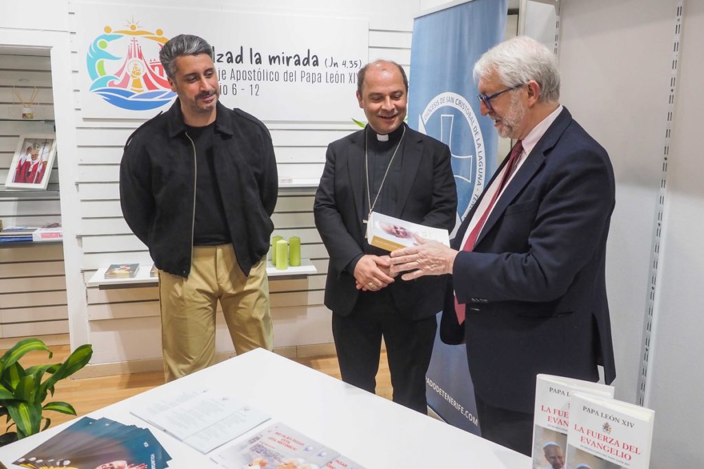 Más de 50.000 personas asistirán a la misa del papa en el puerto de Santa Cruz de Tenerife