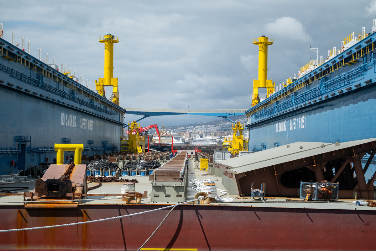 Sueldos de entre 3.500 y 7.000 euros al mes: la oferta para trabajar en el nuevo dique flotante de Tenerife