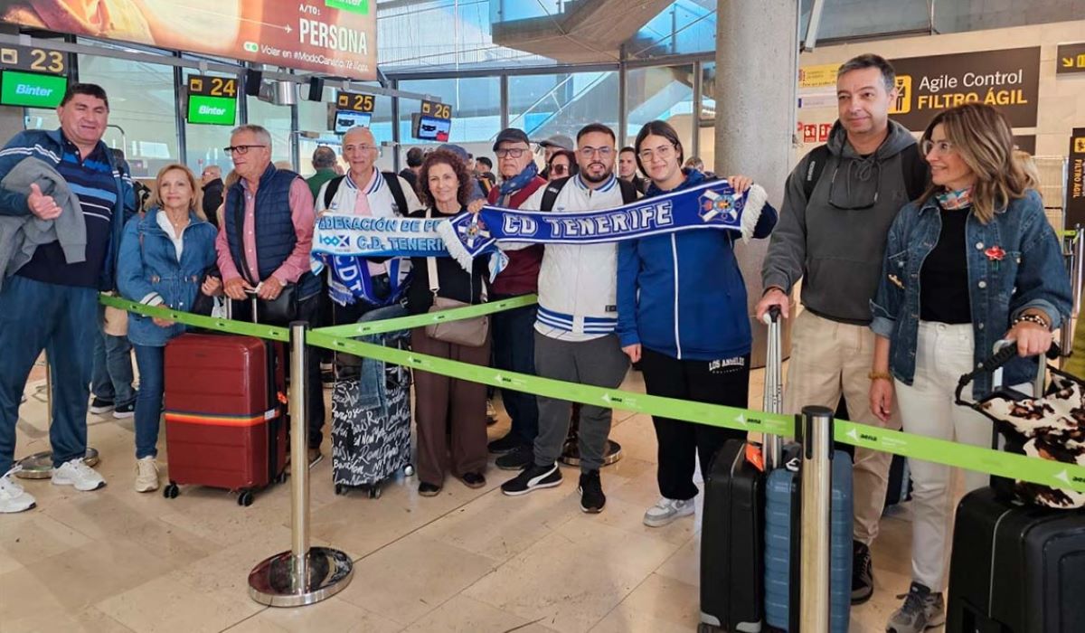 Nervios, ilusión y demasiados kilómetros de carretera y avión entre los aficionados blanquiazules