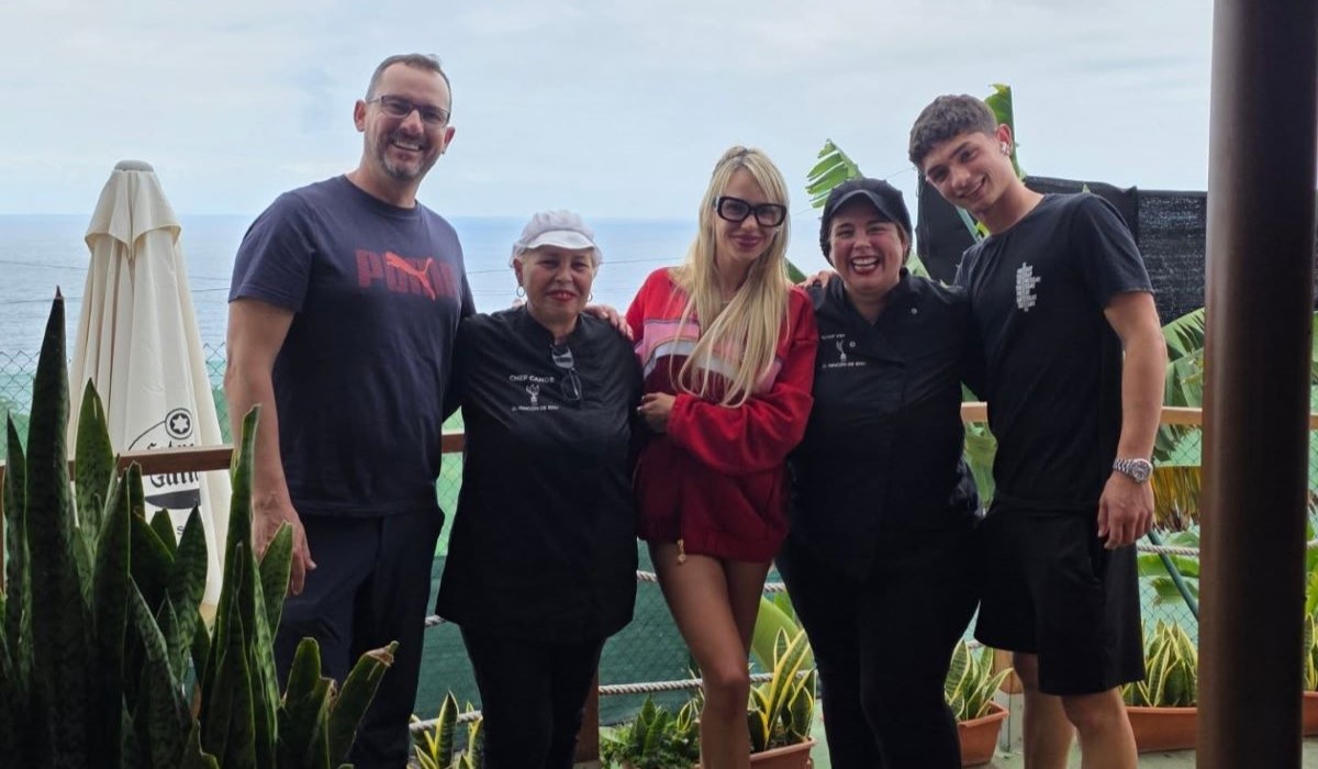 Bad Gyal, "pillada" de vacaciones en Tenerife: el plato con toque canario que la enamoró