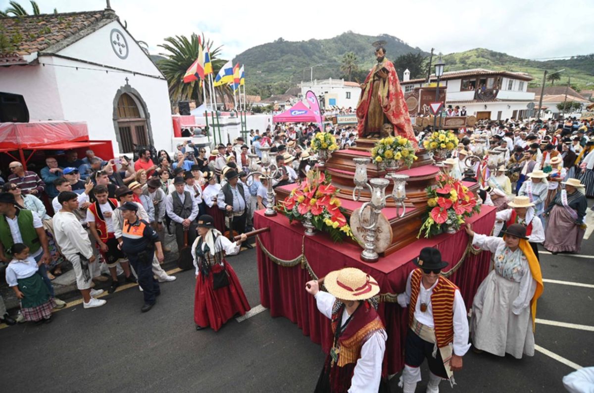El Ayuntamiento lo confirma: 15.000 personas celebran la Romería de Tegueste