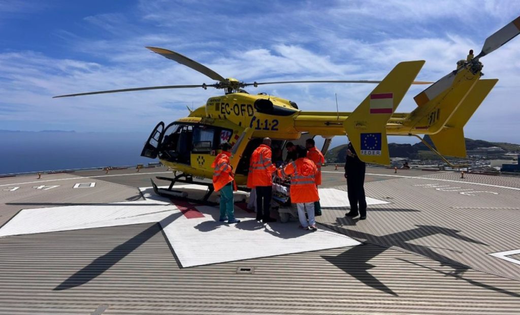 En estado crítico la mujer evacuada hoy en helicóptero en Puerto de la Cruz. | 112