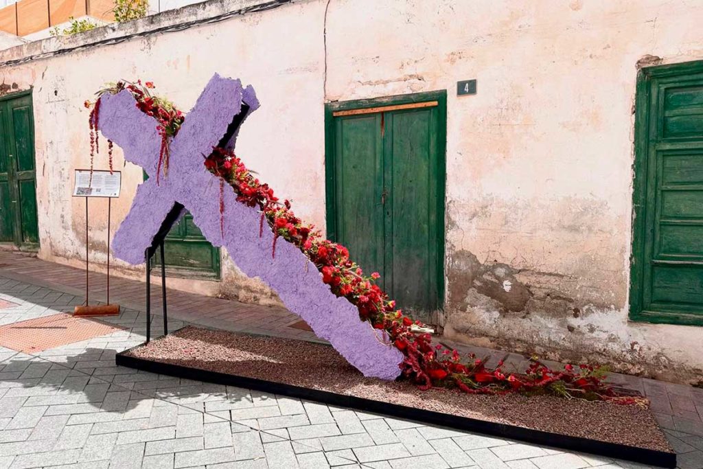 Guía de Isora festeja su Pascua Florida con 24 obras de arte en la calle