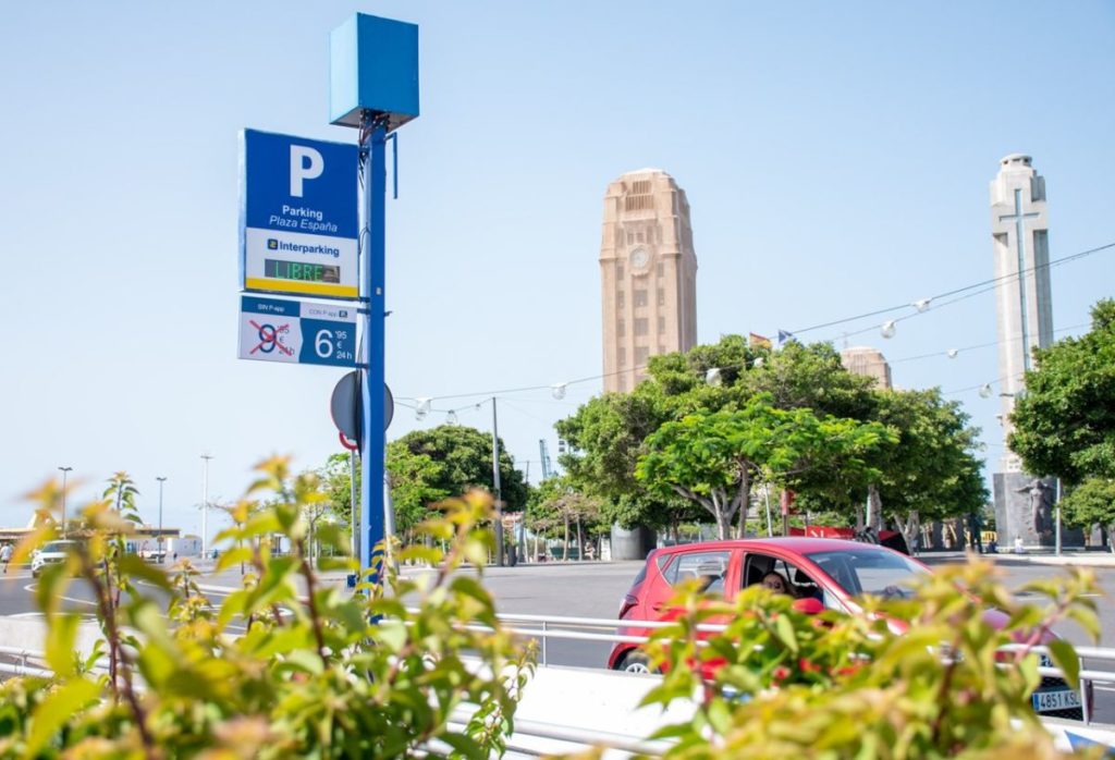 El ‘parking’ de la plaza de España bajará los precios a partir de julio