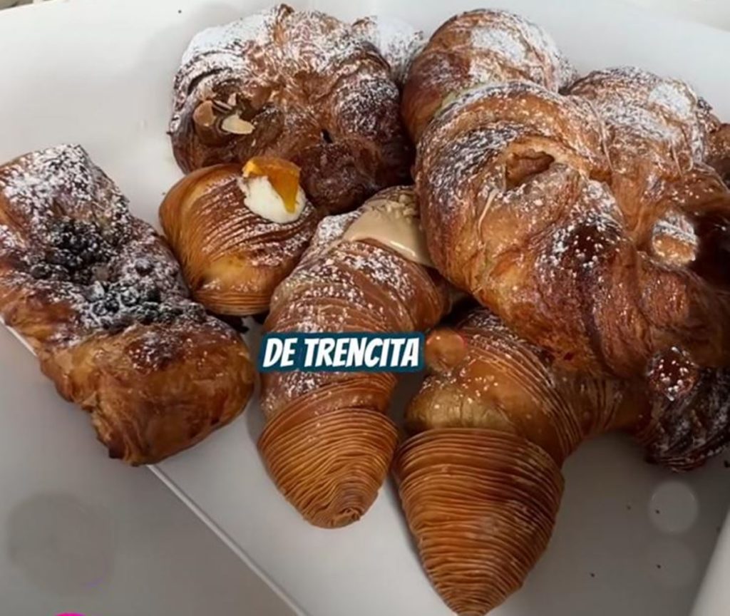 Buscan a María, que pagó 2.700 euros por una bandeja de dulces en Tenerife: "No es una broma"