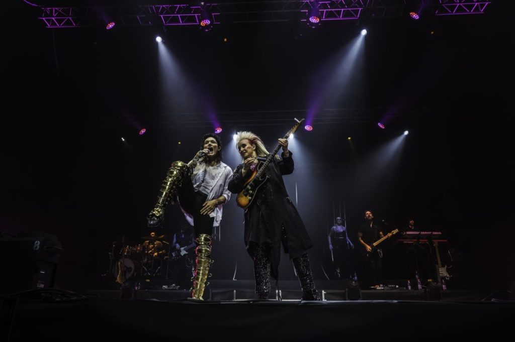 ‘This is Michael’ ofrece una cita exclusiva con Lenny Jay y Jennifer Batten