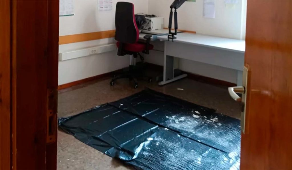 Fugas de agua, caída de techos y ventanas rotas en la sede TSJC en Tenerife