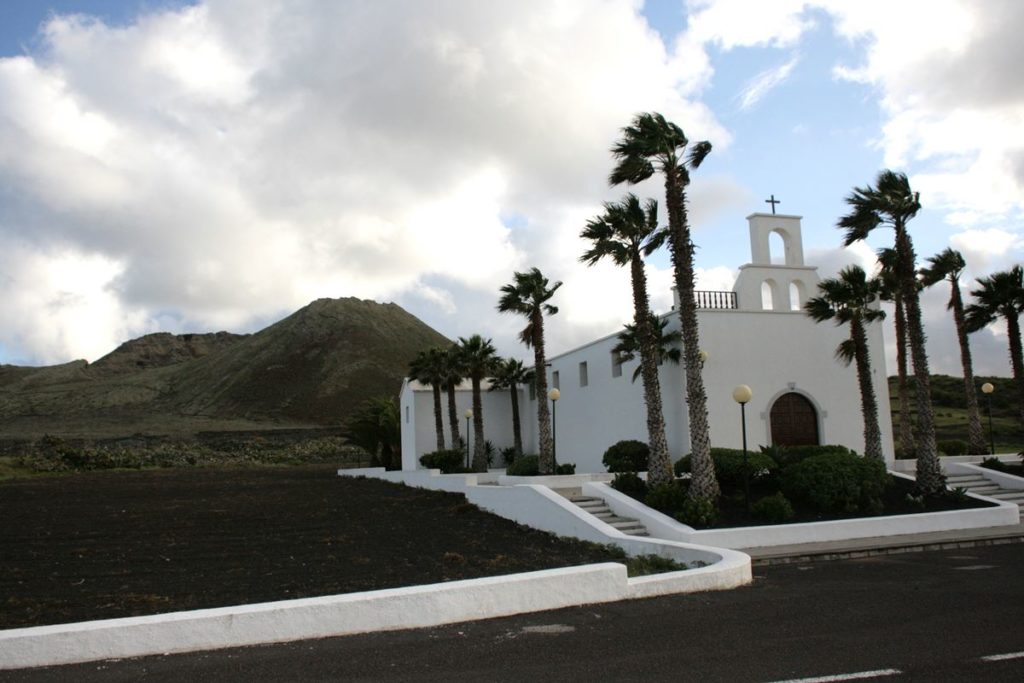 Así es Ye, el pueblo de Canarias con el nombre más corto que esconde un paisaje único