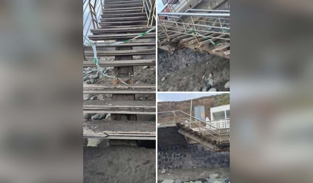 La reparación de la escalera en la playa del Roque de las Bodegas durará hasta julio