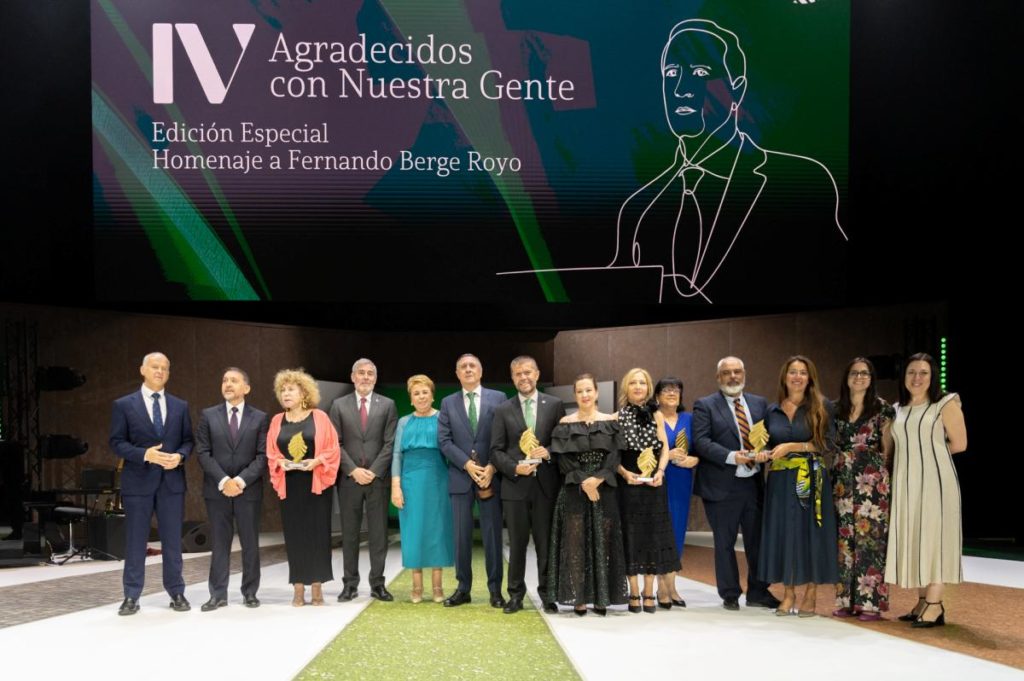La Fundación Cajasiete celebra la IV Gala “Agradecidos con Nuestra Gente” con un homenaje especial a Fernando Berge
