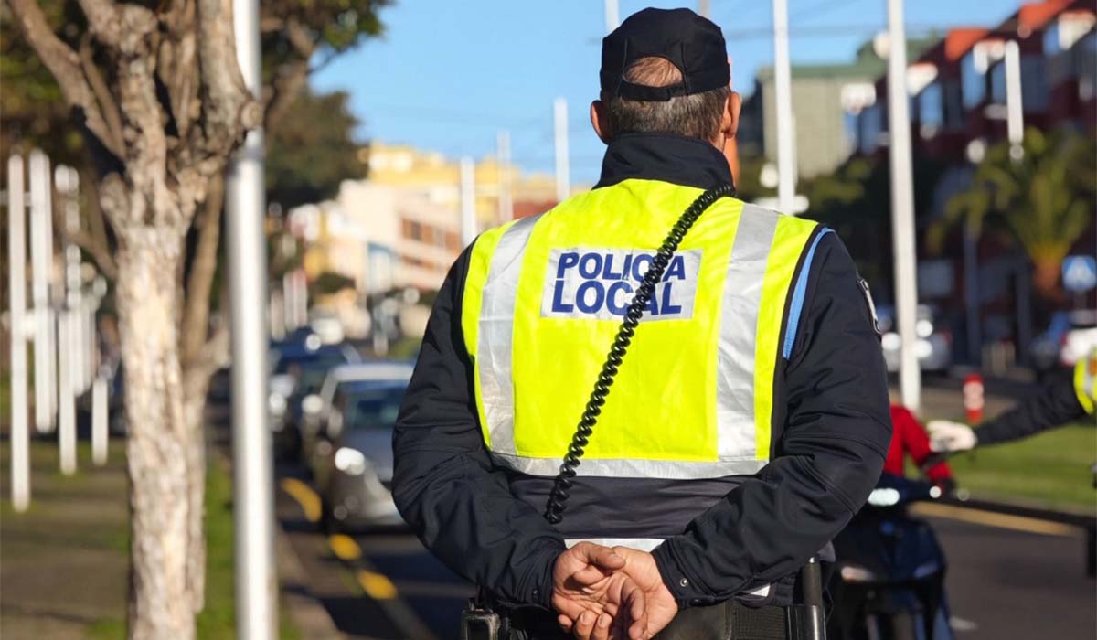 Los rodajes de dos películas en La Laguna provocan cortes de tráfico y prohíben estacionar en estas calles