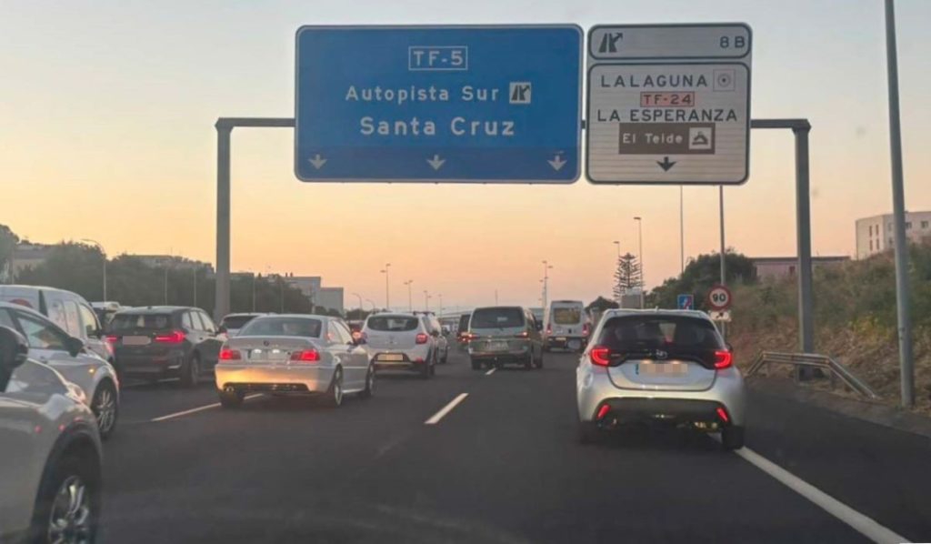 Un accidente múltiple atasca la TF-5 desde primera hora: qué se sabe hasta el momentoUn accidente múltiple atasca la TF-5 desde primera hora: qué se sabe hasta el momento