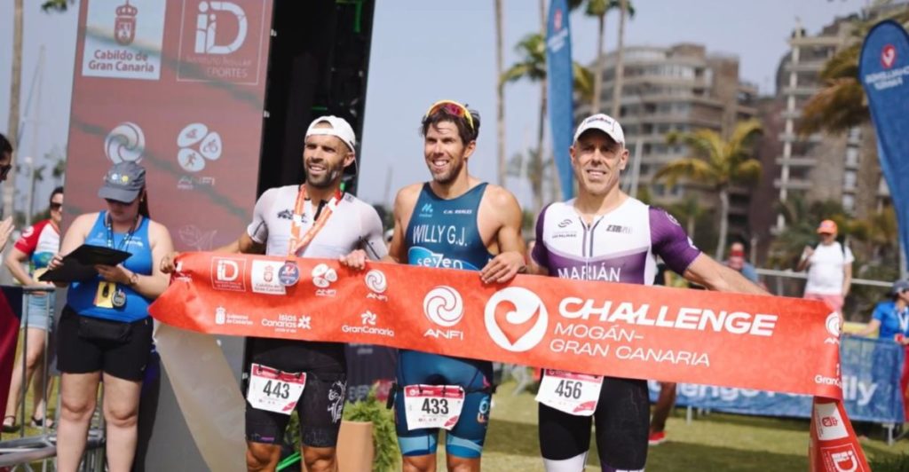 Espectáculo, calor y mucho corazón en el Anfi Challenge Mogán Gran Canaria