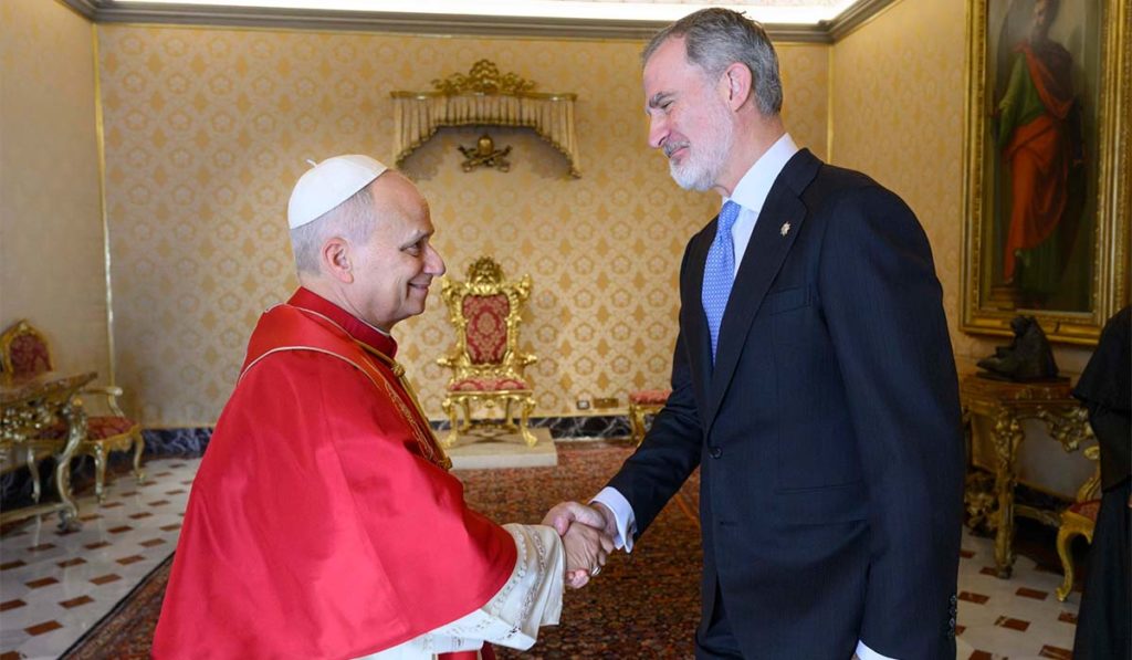 Felipe VI viajará a Tenerife para despedir al papa