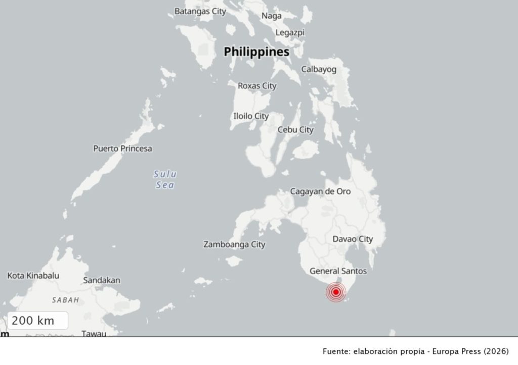 Casi 20 muertos y cientos de heridos por un terremoto de magnitud 7,8 en Filipinas