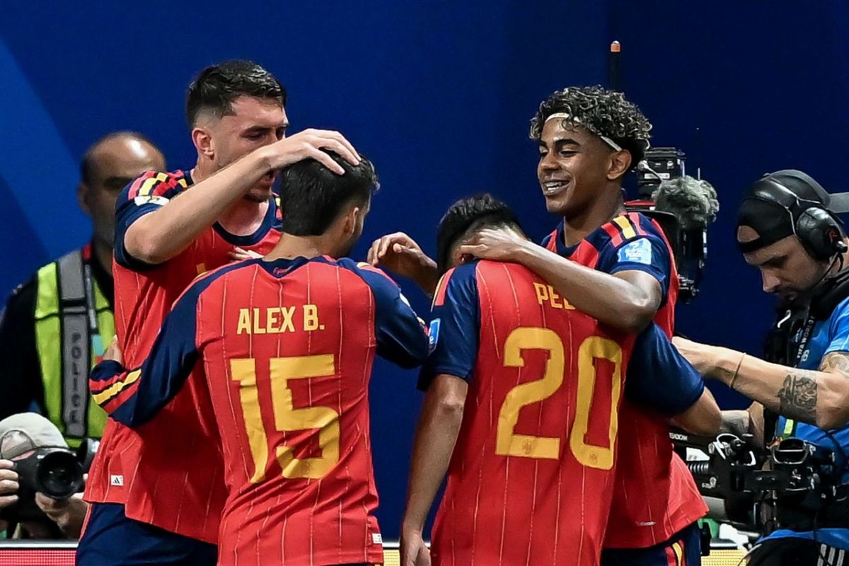 España da la cara en el Mundial con una goleada ante Arabia Saudí (4-0)
