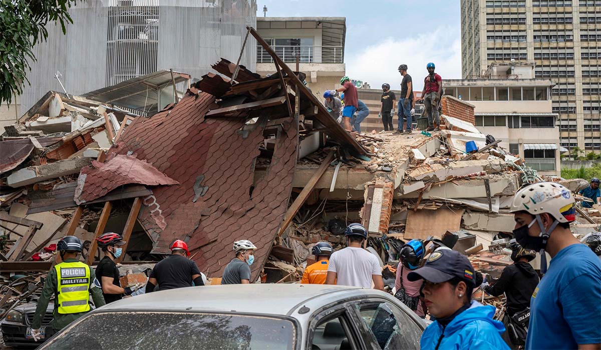 Ascienden a 188 muertos y más de 1.500 los heridos por el doble terremoto en Venezuela
