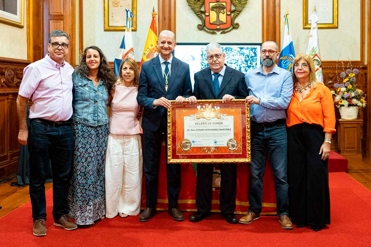 César Hernández Martínez, Villero de Honor a título póstumo