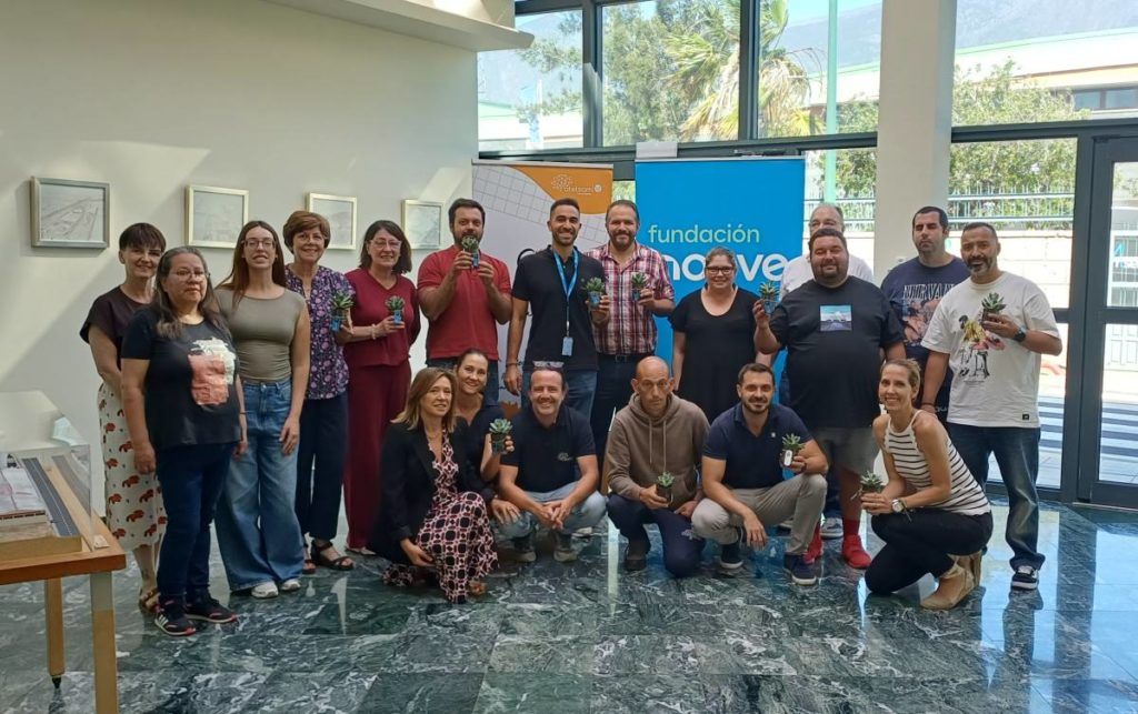 La Semana del Voluntariado de Fundación Moeve moviliza a 50 profesionales de la compañía en Canarias