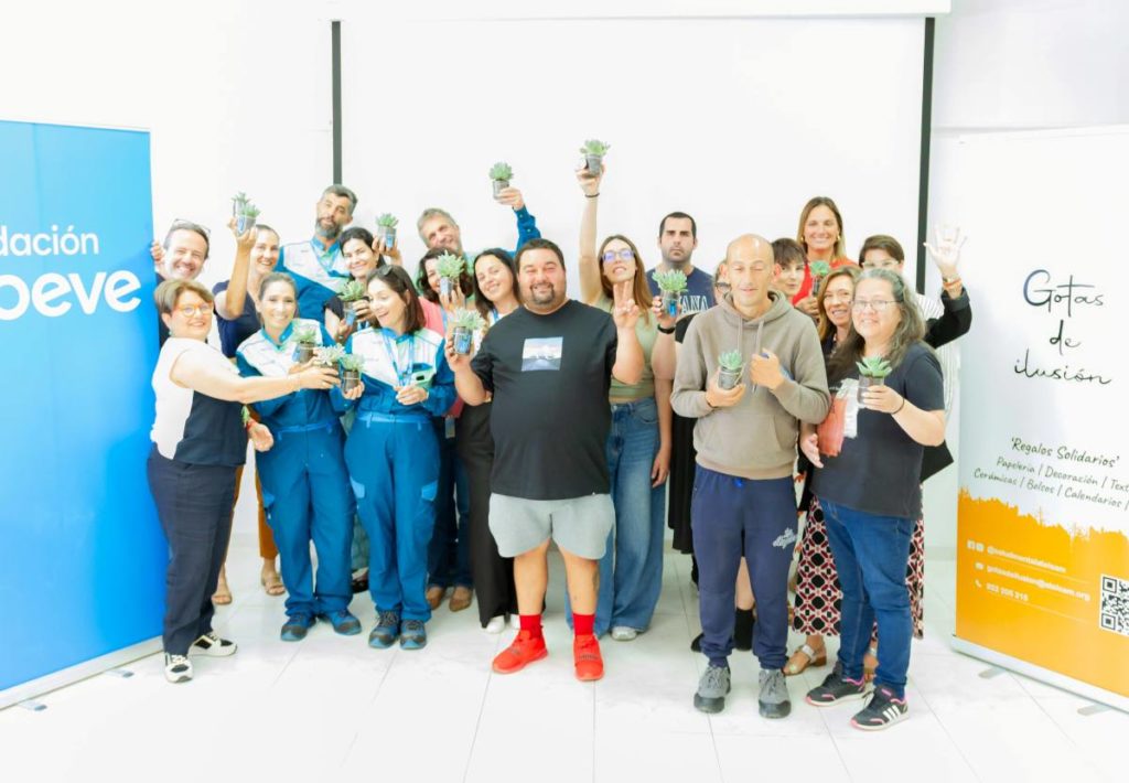La Semana del Voluntariado de Fundación Moeve moviliza a 50 profesionales de la compañía en Canarias