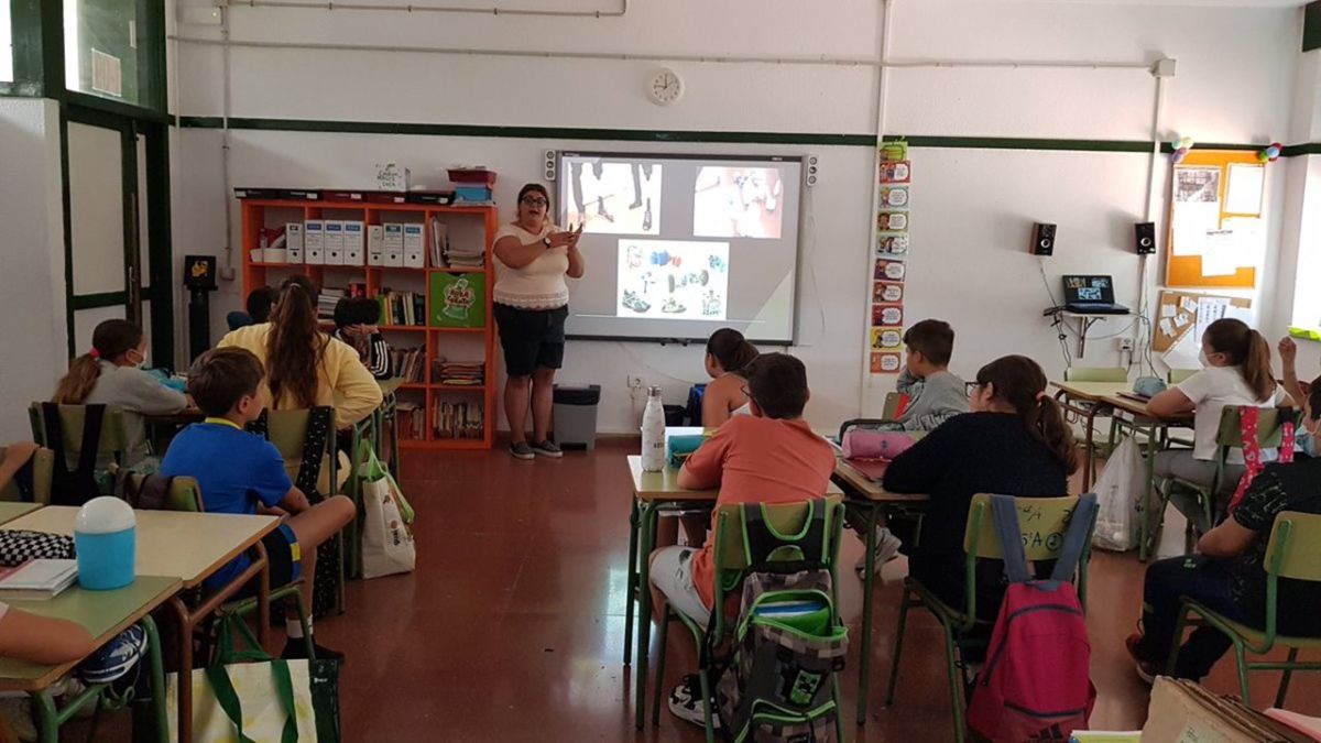 El CEIP Buzanada acogerá a una veintena de niños que se habían quedado sin plaza