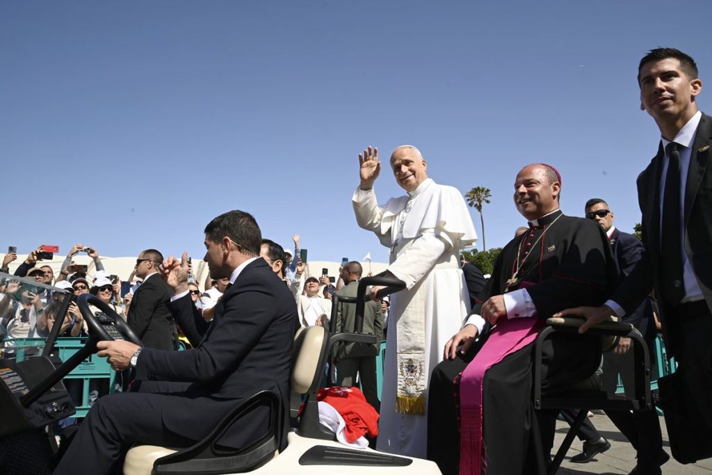 Unidas se puede declina asistir a la recepción oficial del papa en La Laguna: "Defendemos la aconfesionalidad de las instituciones públicas"