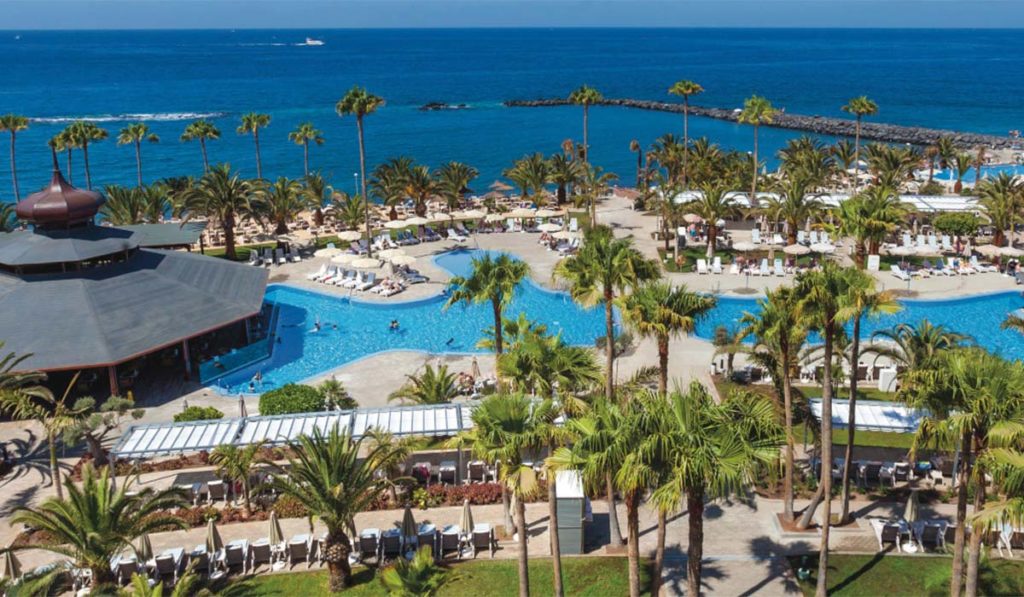 Varapalo judicial a Riu en Canarias: el TSJC decreta que el descanso de 12 horas no se puede cambiar por dinero