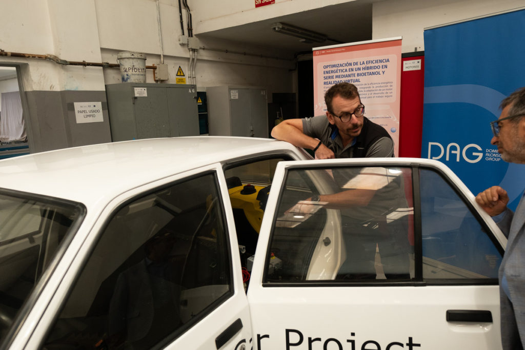 Proyecto de electrificación del Peugeot 205. 