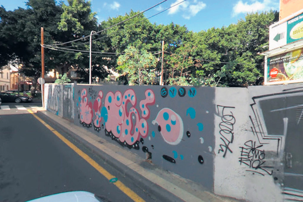Santa Cruz de Tenerife proyecta ampliar la acera en la intersección de Juan Pablo II y la Rambla para mejorar el tránsito peatonal