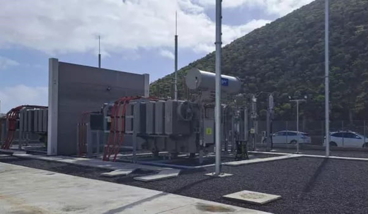 Un cable submarino ya une a Tenerife y La Gomera: así cambia su energía