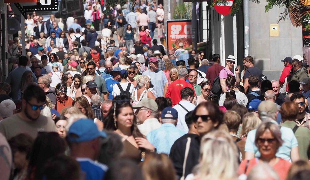 Más del 60% de la ciudadanía canaria no se siente escuchada por las instituciones