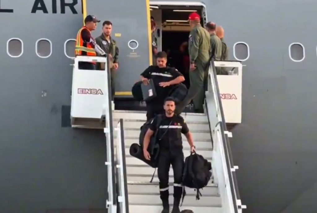Efectivos de la Unidad Militar de Emergencia (UME) llega a Venezuela para contribuir en las labores necesarias tras lo terremotos en Venezuela