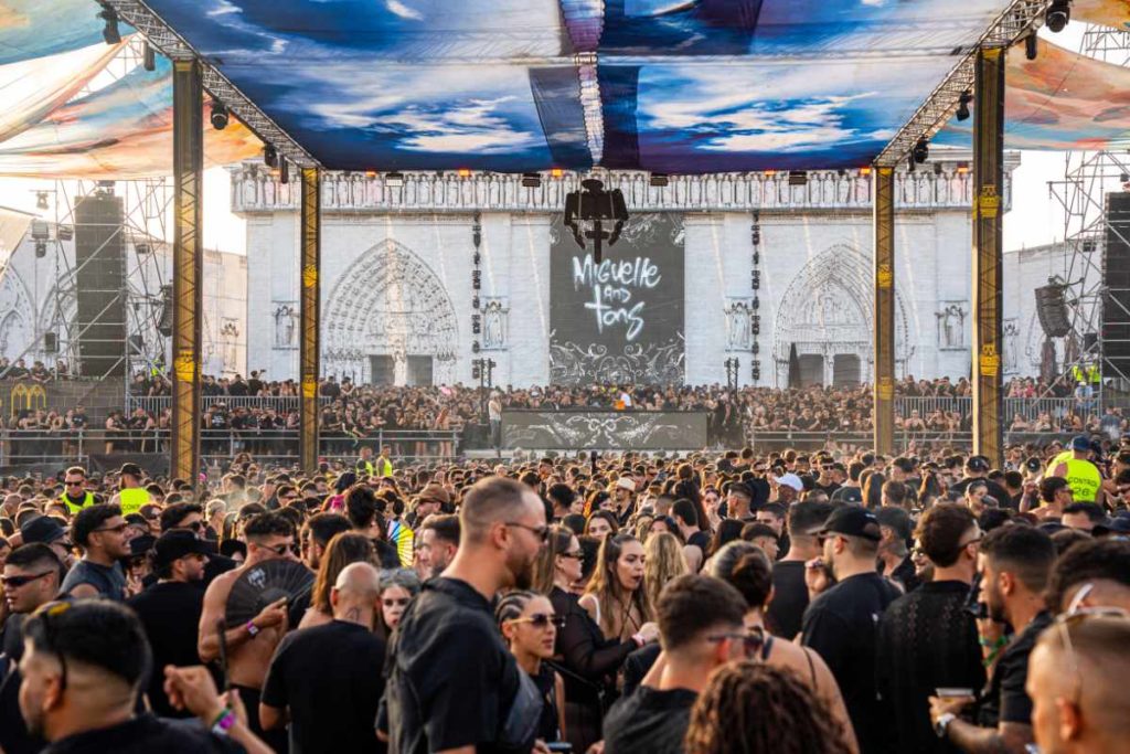 La Misa Festival: altar europeo de la música electrónica en Tenerife