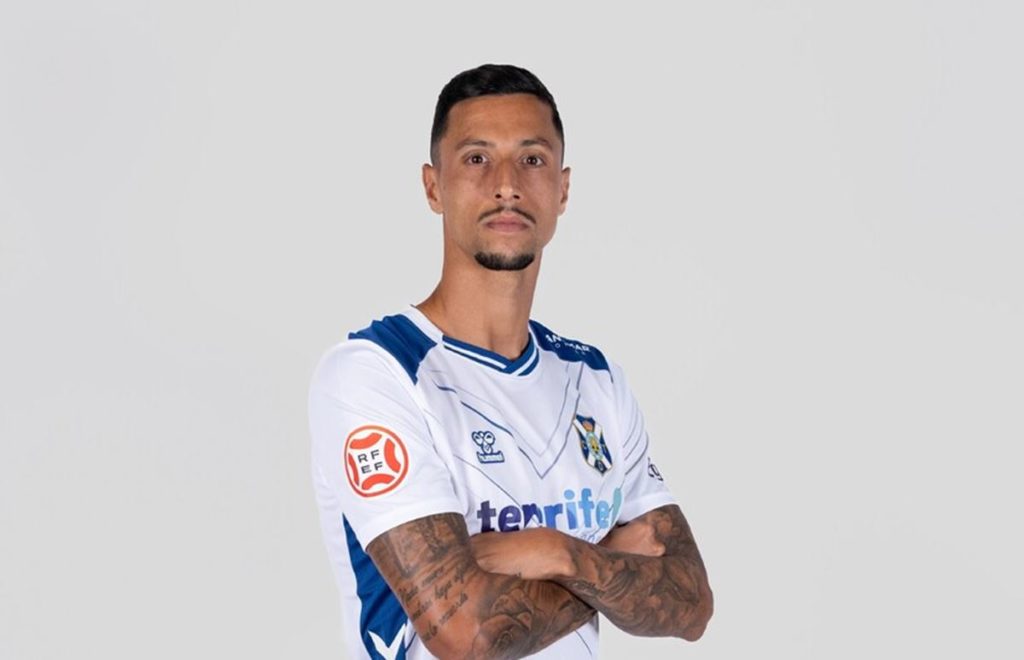 Maikel Mesa, jugador del CD Tenerife, declarará por una presunta agresión
