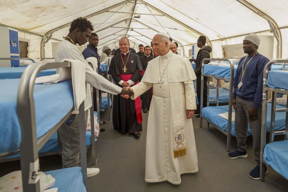 El álbum de León XIV en Tenerife, el papa que ya es canario