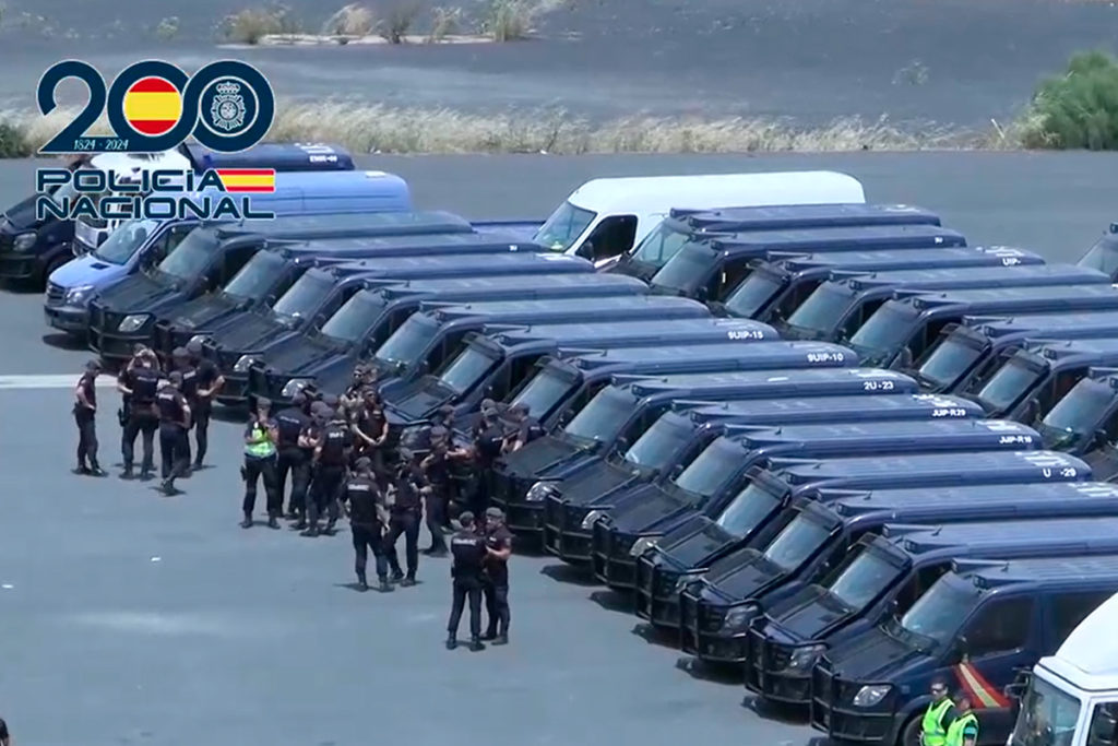 Más de 170 coches, 16 perros y 215 agentes viajan a Canarias para blindar la visita del papa León XIV