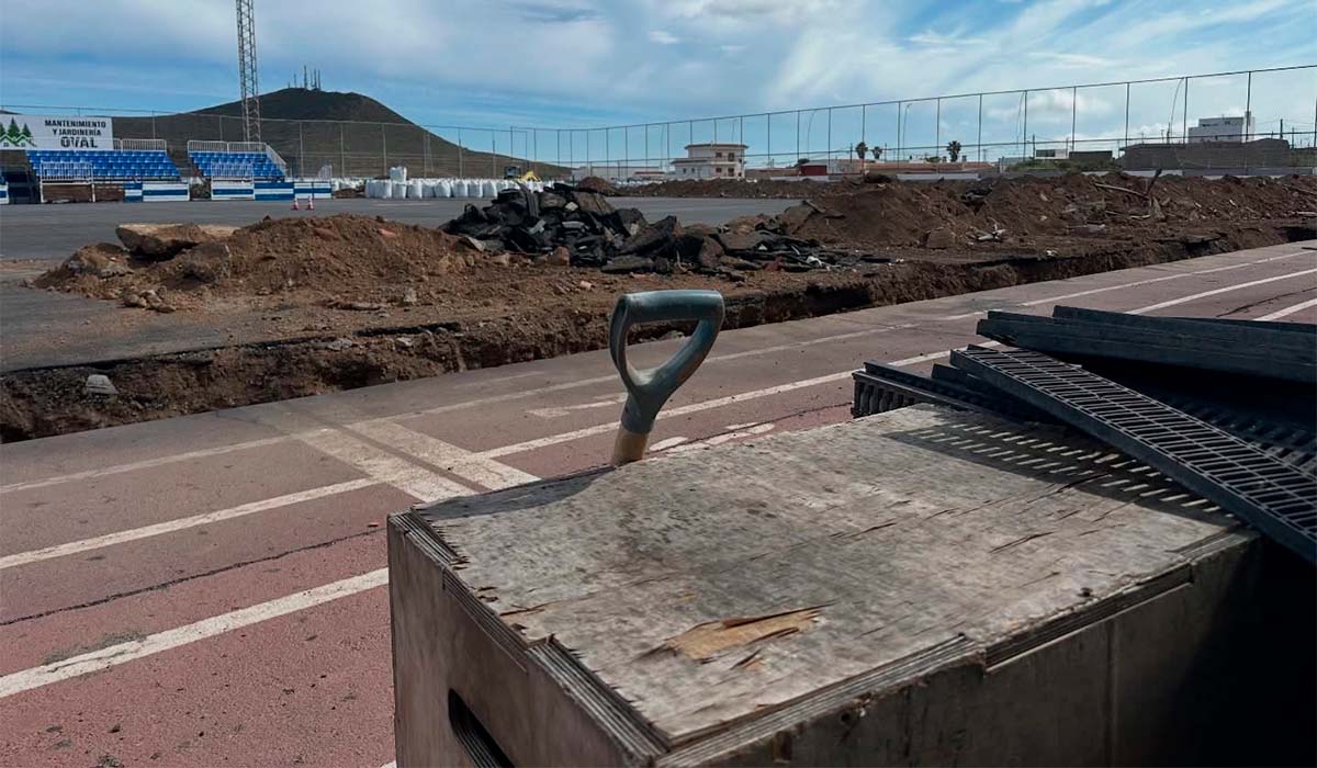 La fase I de la reforma del campo de Charco del Pino estará terminada en verano